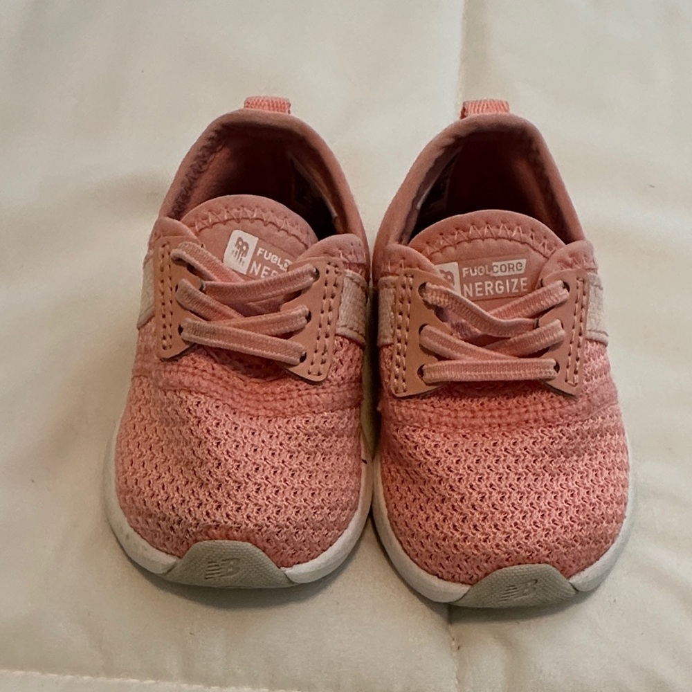 New Balance Kids Sneakers - Coral Pink